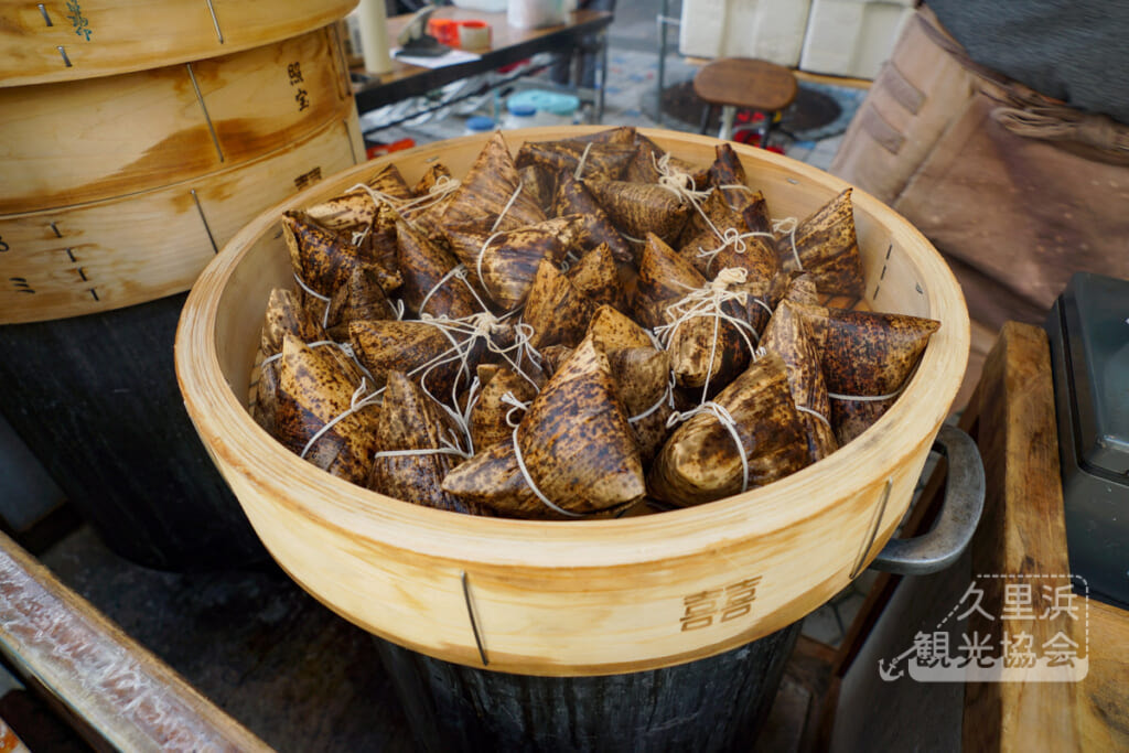 第13回久里浜食の祭典・13-SevenSeas（セブンシーズ）-三崎港まぐろトロちまき【佳作】